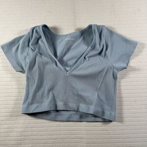 Garage Juniors Medium Blue Ribbed Crop Top V Neck Short Sleeve Stretch